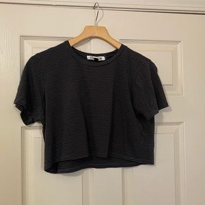 CLEAN OUT SALE: Loose fitting crop top